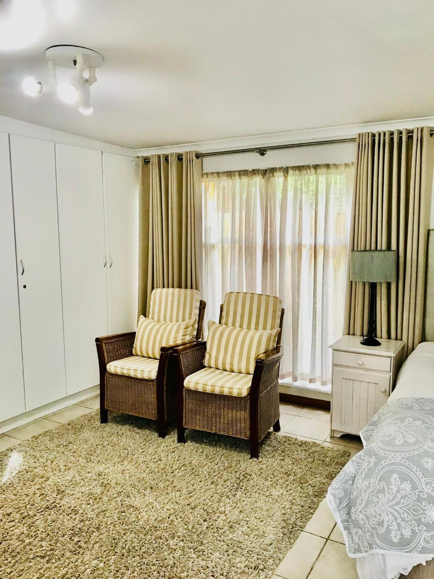 10Vdw Self Catering Apartments Durbanville Kültér fotó