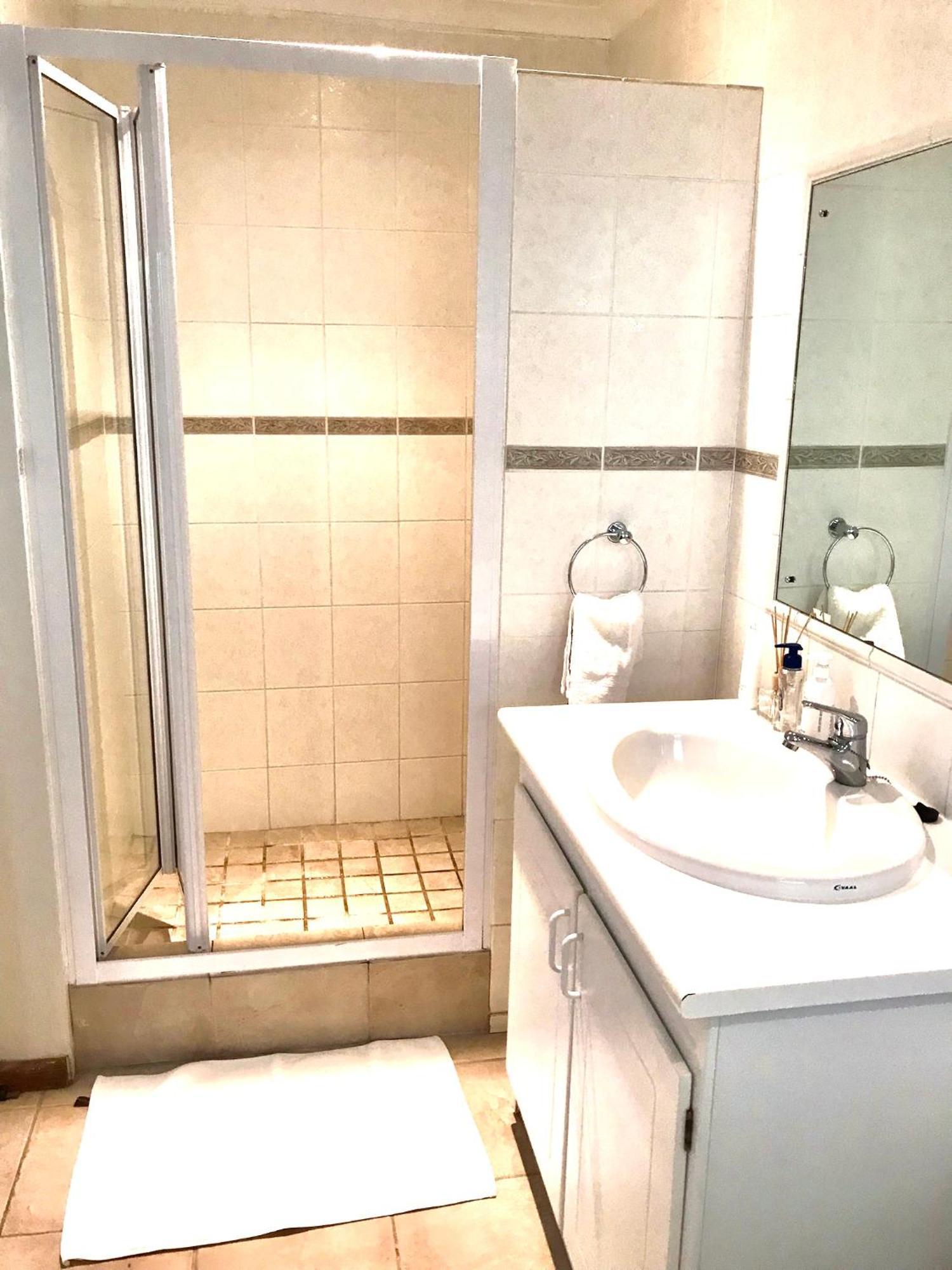 10Vdw Self Catering Apartments Durbanville Kültér fotó